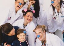 Projeto feminino de palhaçaria terapêutica realiza intervenções na Bahia