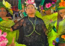 Rainha do Axé! Daniela Mercury desfila com o Bloco Crocodilo no domingo de Carnaval