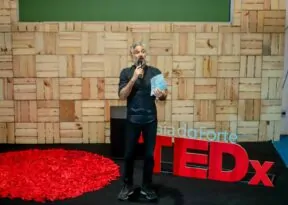 TEDx Praia do Forte reunirá líderes e artistas em debates transformadores na Bahia