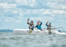 Atletas do YCB se destacam em competições de natação e canoagem
