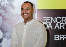 Deri Andrade realiza oficina sobre curadoria artística em Salvador