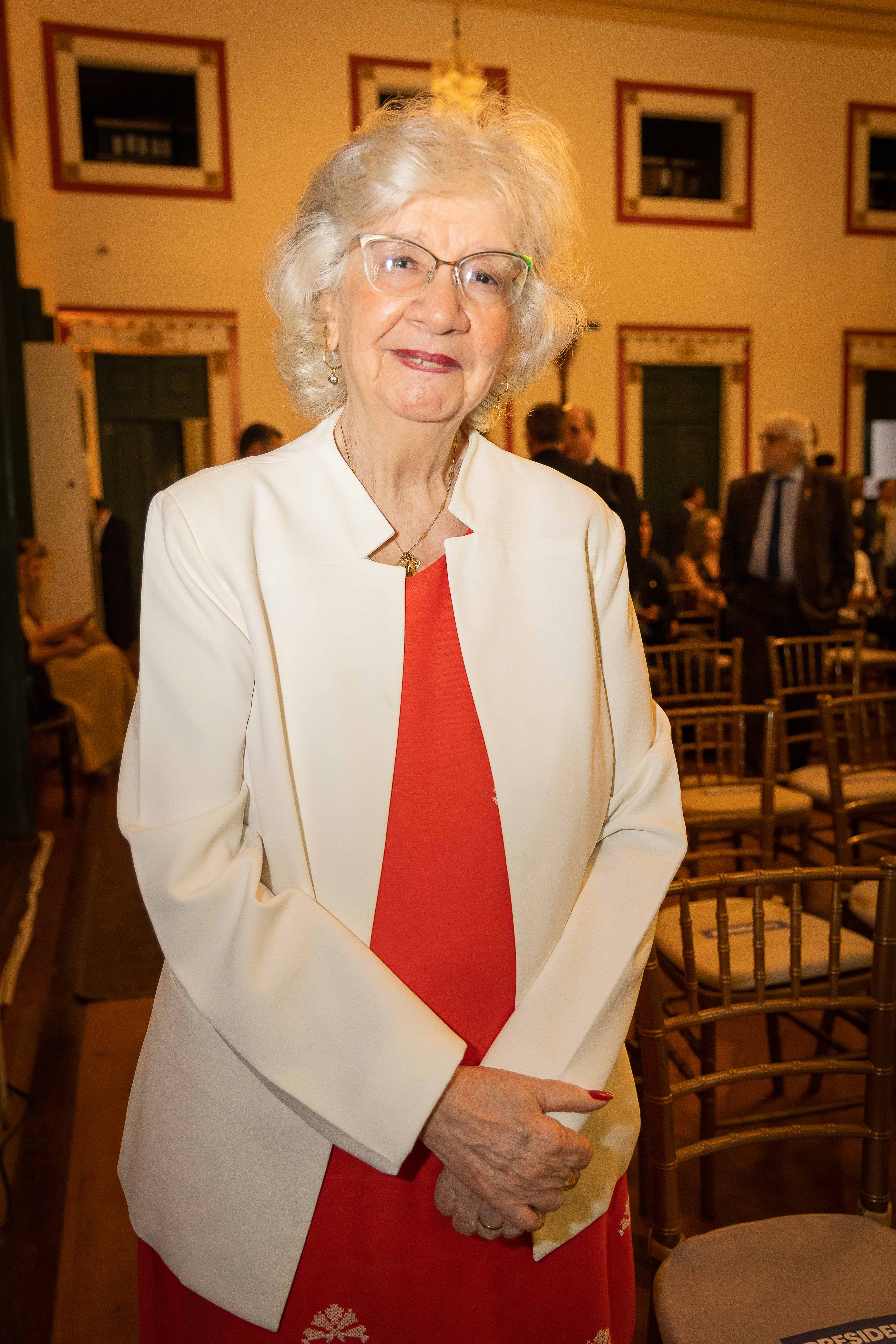 Maria Constança Carneiro Galvão