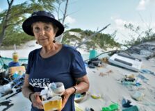 Heloisa Schurmann celebra mais de quatro décadas de vida no mar