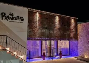 Principote prepara festa all inclusive à beira-mar no Rio Vermelho para o Réveillon 2027