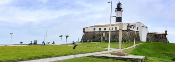 Deputado propõe mudança do nome do Largo da Barra, em Salvador