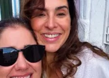 Designer aparece de surpresa na casa de Fernanda Paes Leme para entregar presente