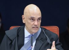 Sem acordo para impeachment de Moraes, oposição reúne assinaturas