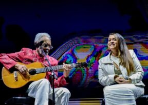 Trecho de documentário com Gilberto Gil emociona a web antes da estreia na TV