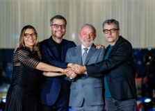 Wagner Moura participa de exibição de ‘O Agente Secreto’ com a presença de Lula, em Brasília