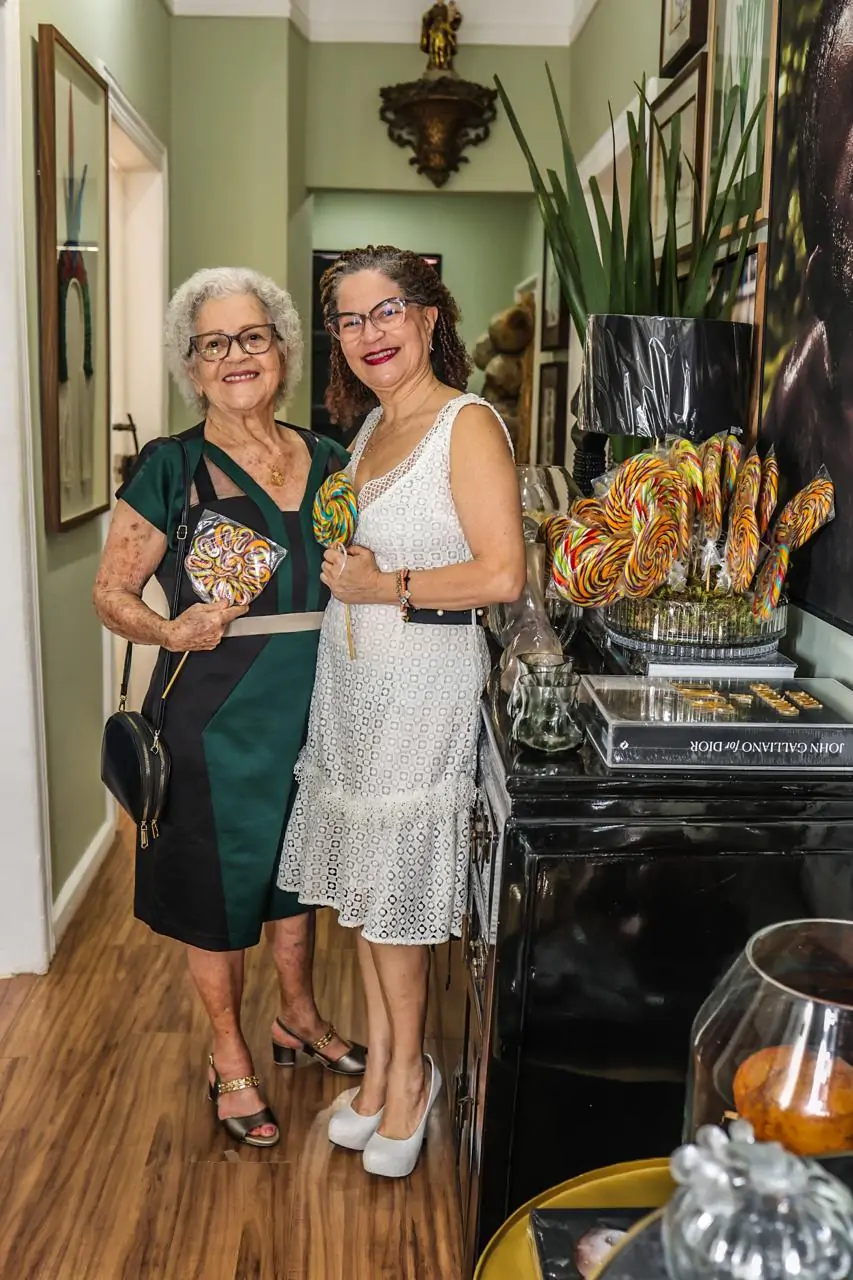 Norma e Carmen Novaes