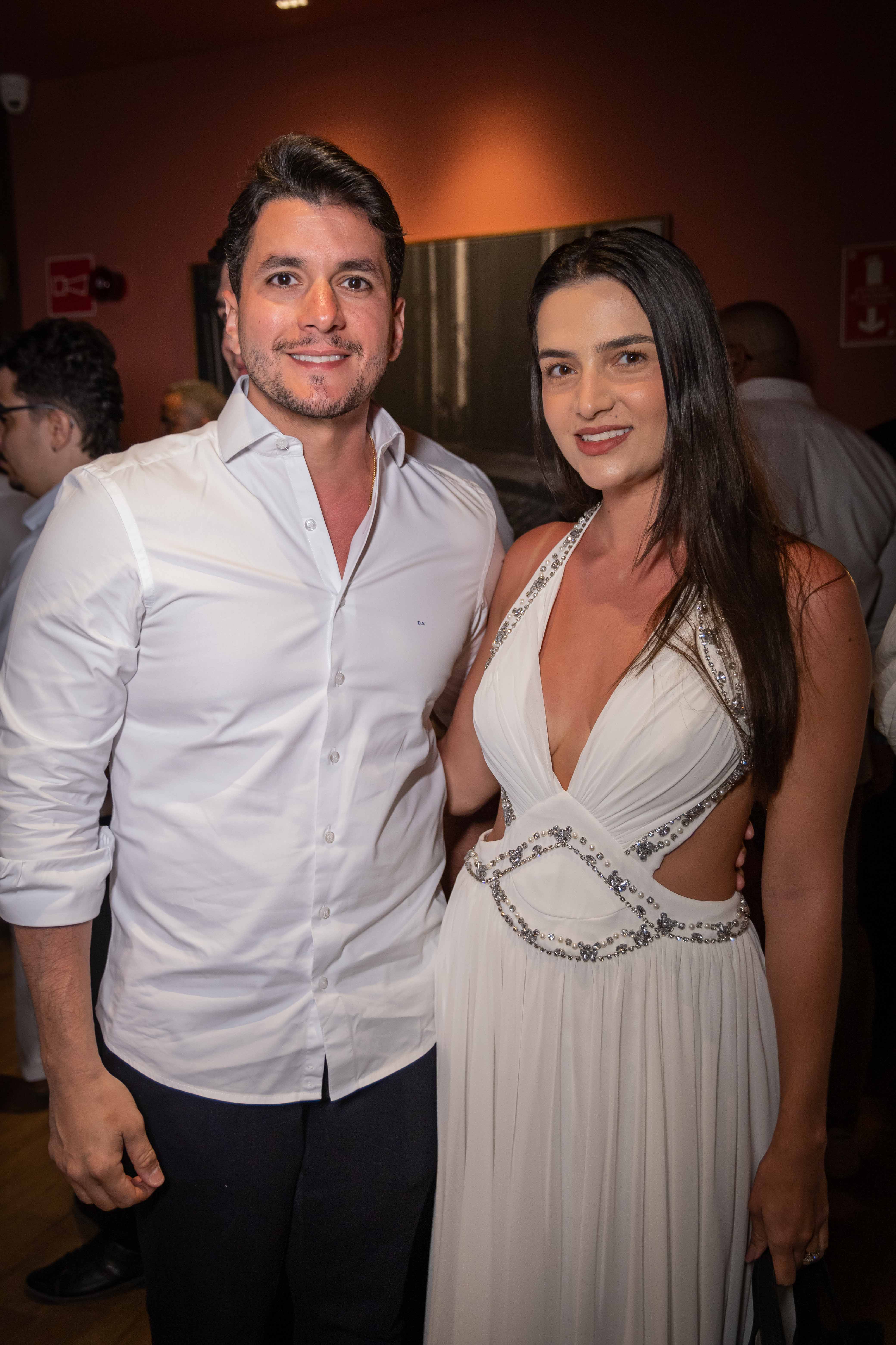 Duda Sanches e Vanessa Almeida