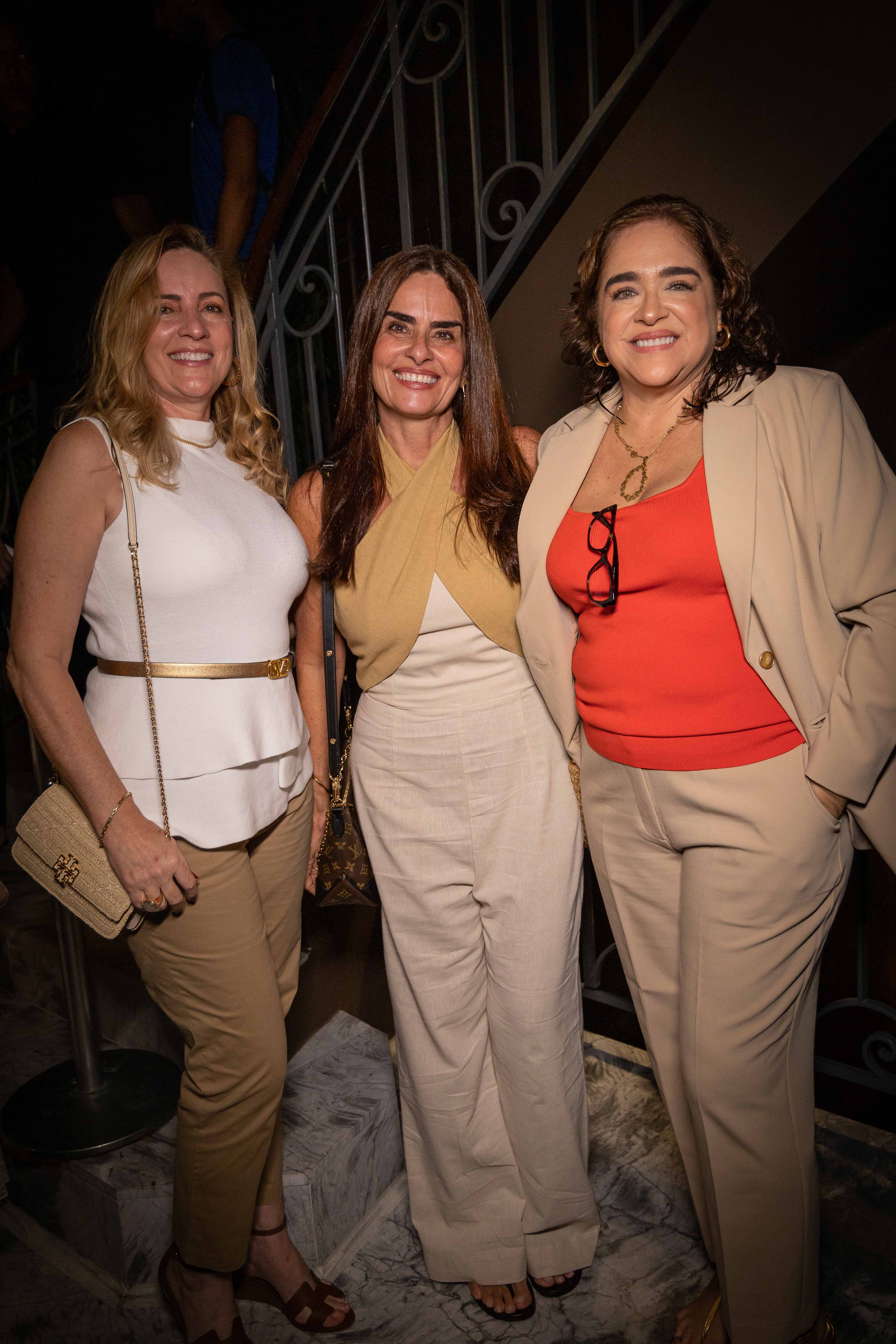 Ana Cristina Alencar, Eliana Bonfim e Adriana Amaral