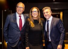 Jantar beneficente mobilizou personalidades e executivos em prol das periferias de São Paulo