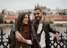 Rafa Marques e Pati Guerra curtem viagem pela Europa ao lado de amigos