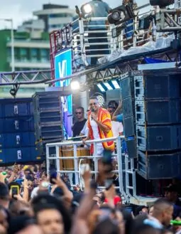 Xanddy agita o pré-Carnaval com ‘Melhor Segunda-feira do Mundo’ na Ondina
