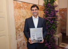 Ademi-BA lançou livro comemorativo de 50 anos com coquetel em Salvador