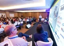 Evento discute humanização e cuidado integral ao paciente em Salvador