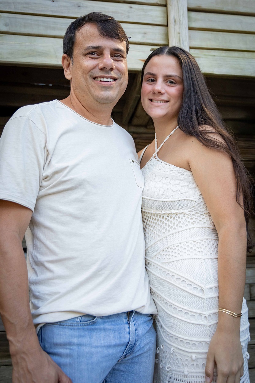 Alexandre Bogus e Júlia Liberato