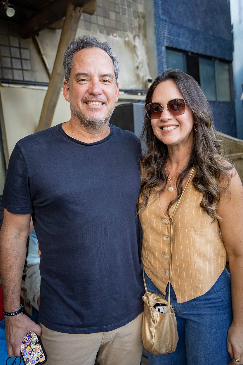 Rodrigo Melo e Emanuele Marques