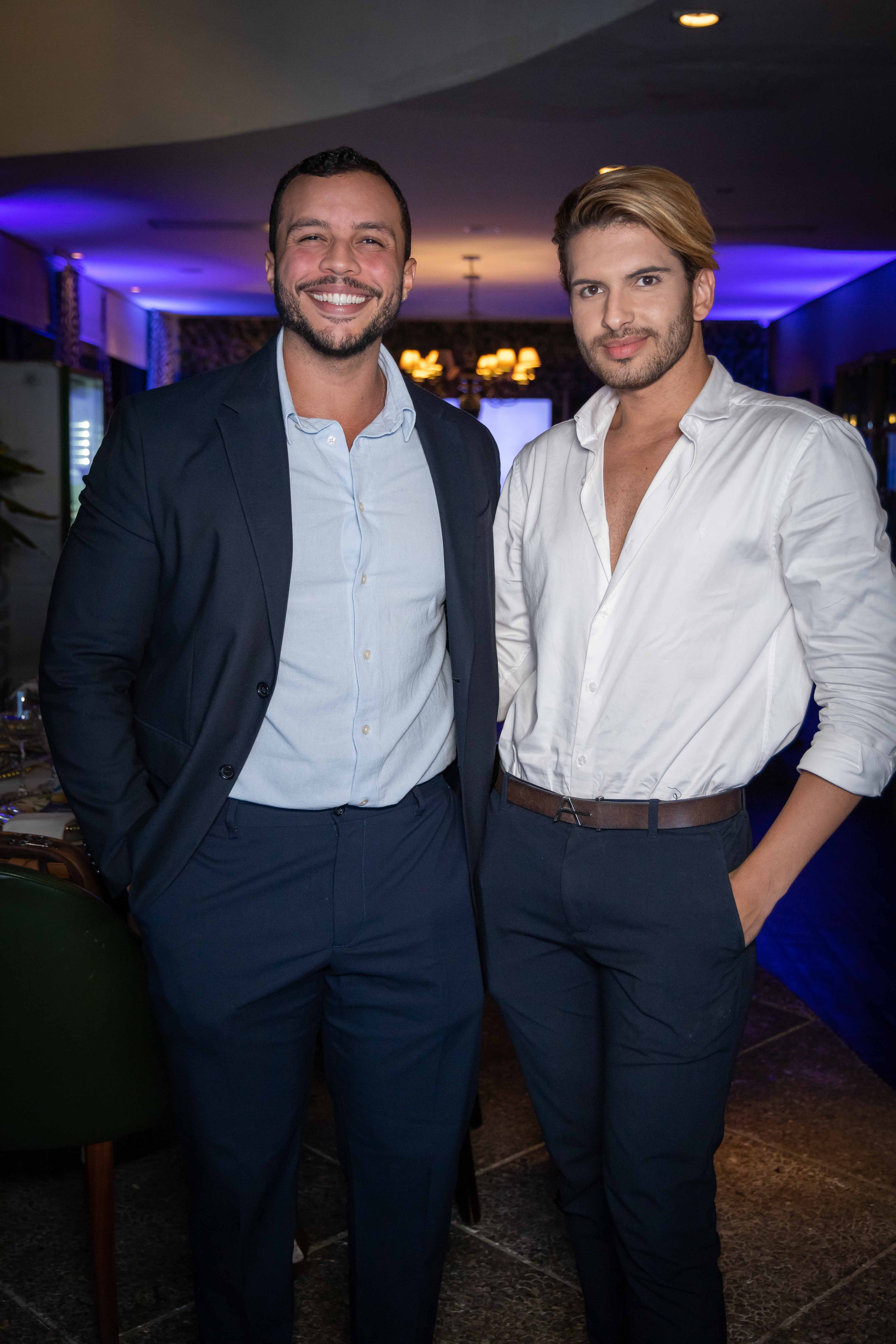 Gabriel Telles e Victor Brandão