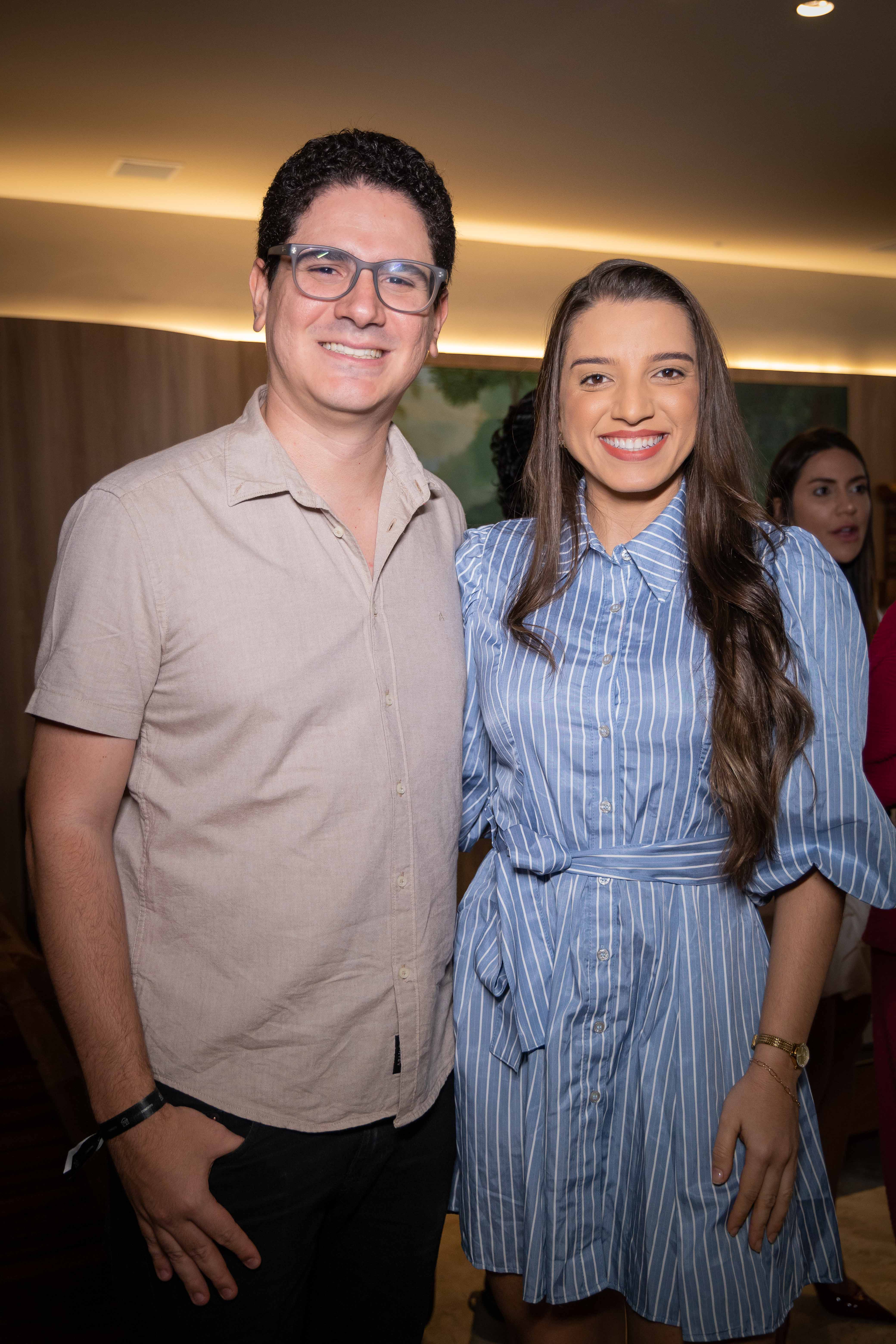 Luciano Geanizelle e Emily Queiroz