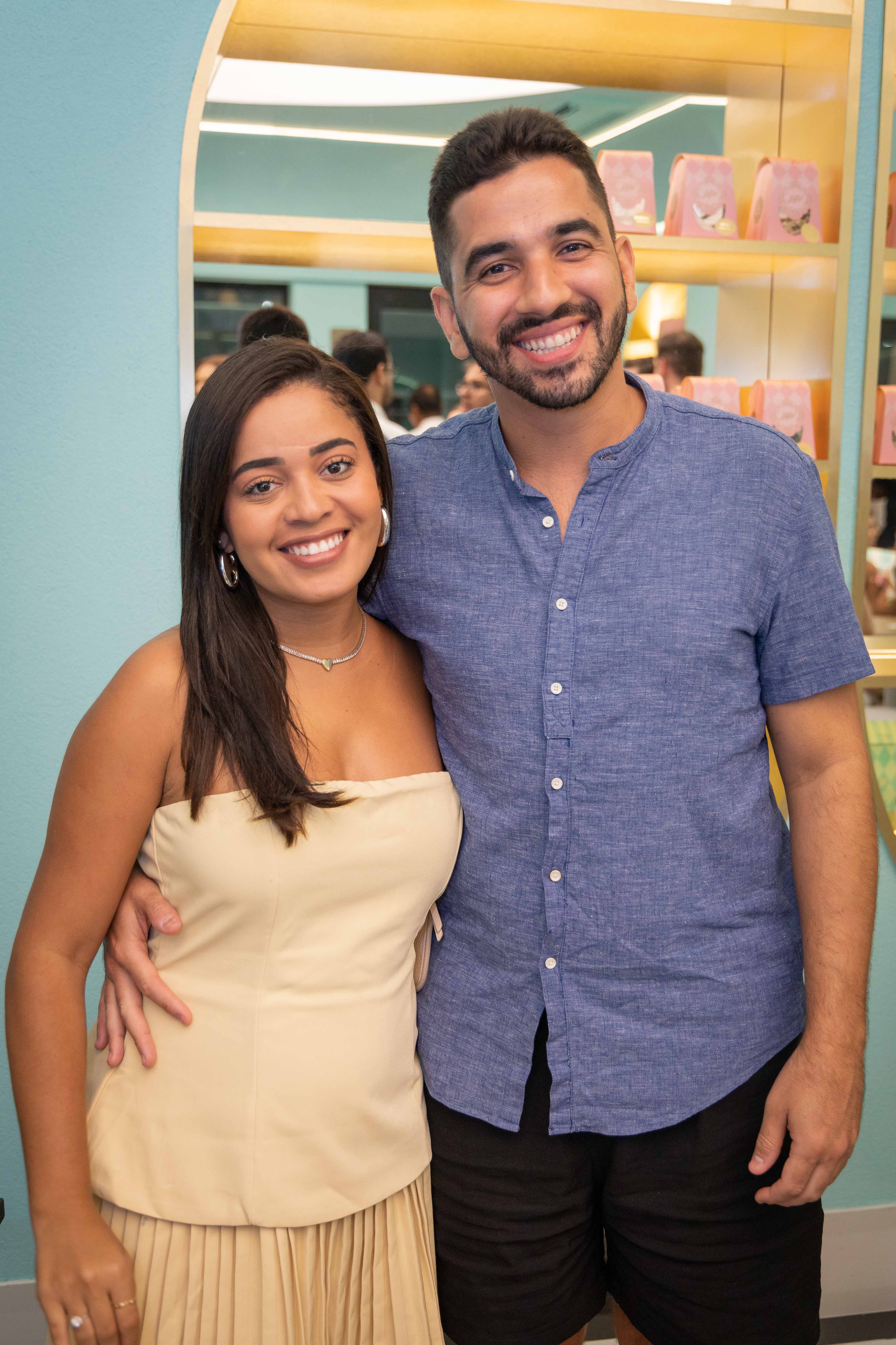 Julia Lemos e Felipe Brito