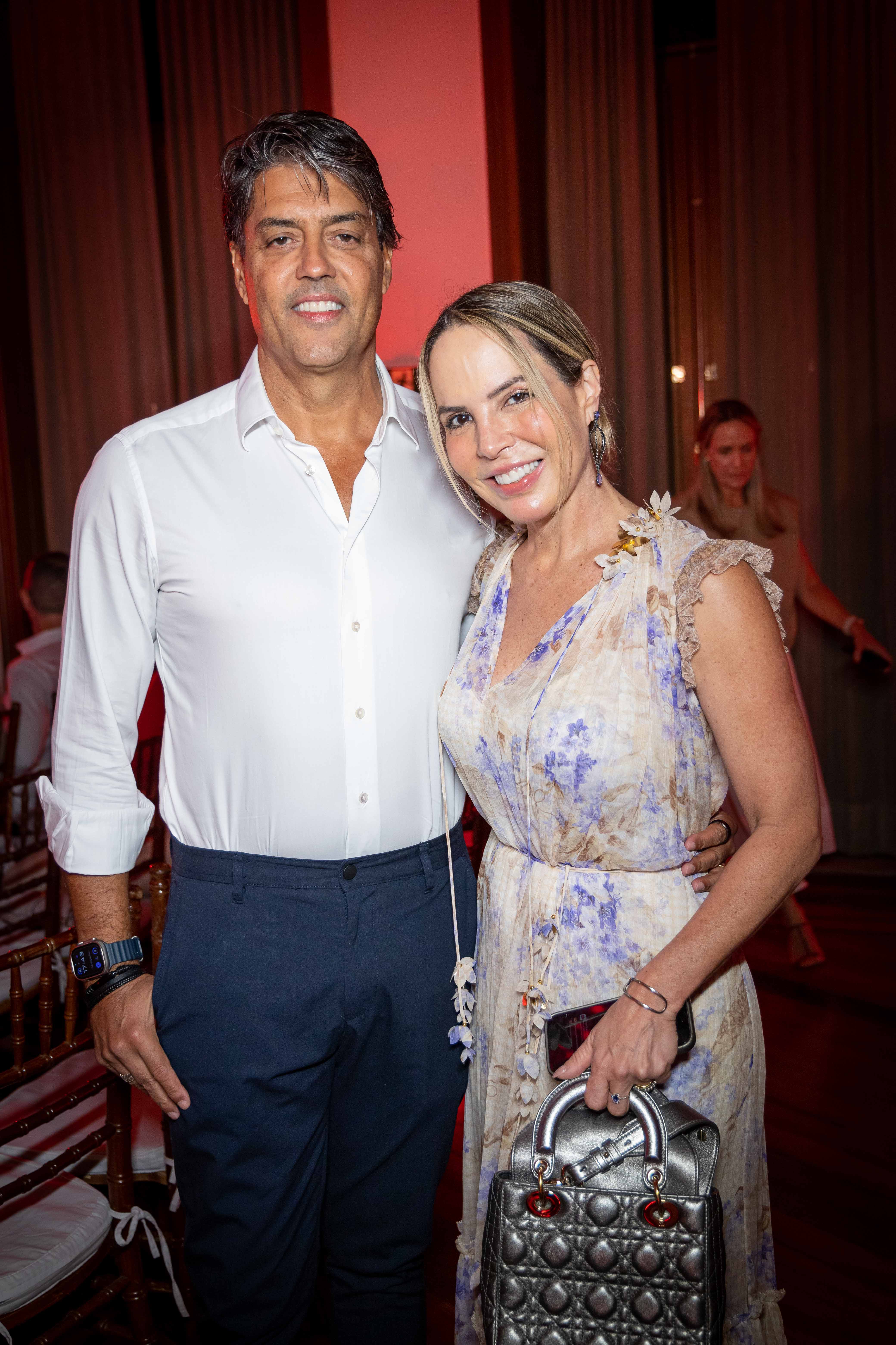 Paulinho e Liege Góes