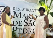 Restaurante Maria de São Pedro reuniu convidados para celebrar centenário