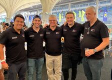 Dirigentes da Nova Bahia Materiais Elétricos marcam presença na Porsche Cup em São Paulo, a convite da Induscabos