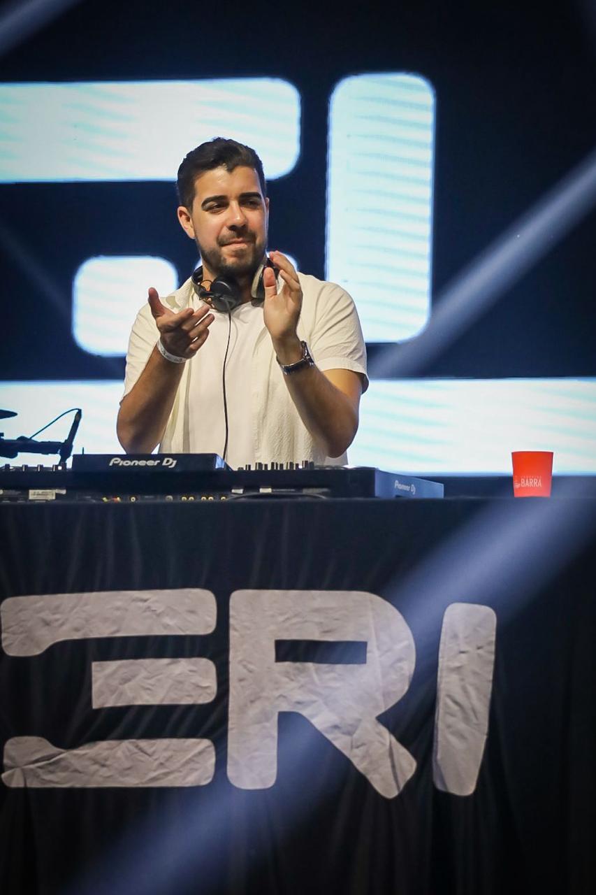 DJ Gueri traz som com influência no Afro House para o Sauípe Weekend ...