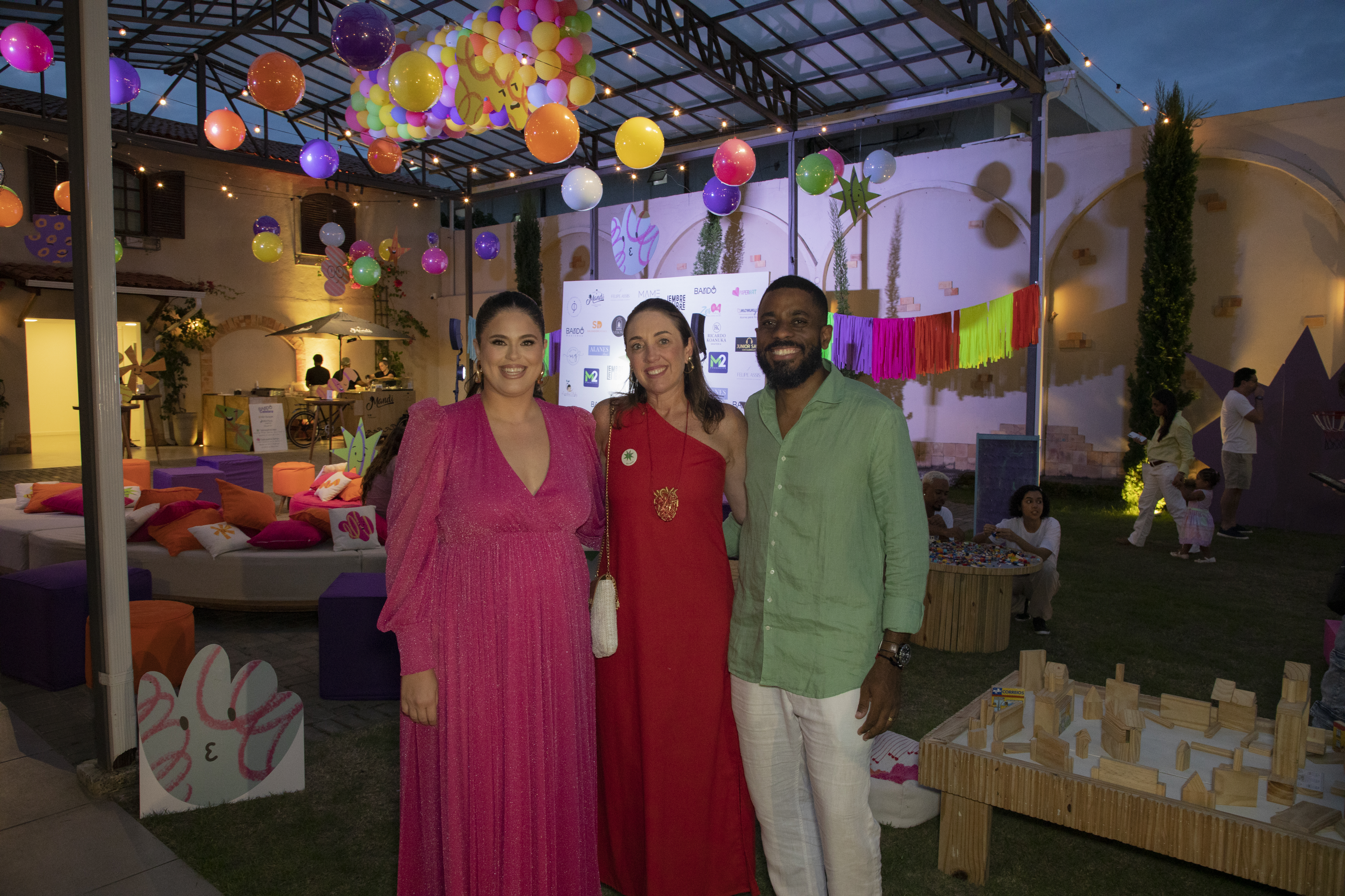 Stephanie Nery, Jorge Nery, Luzia Novis