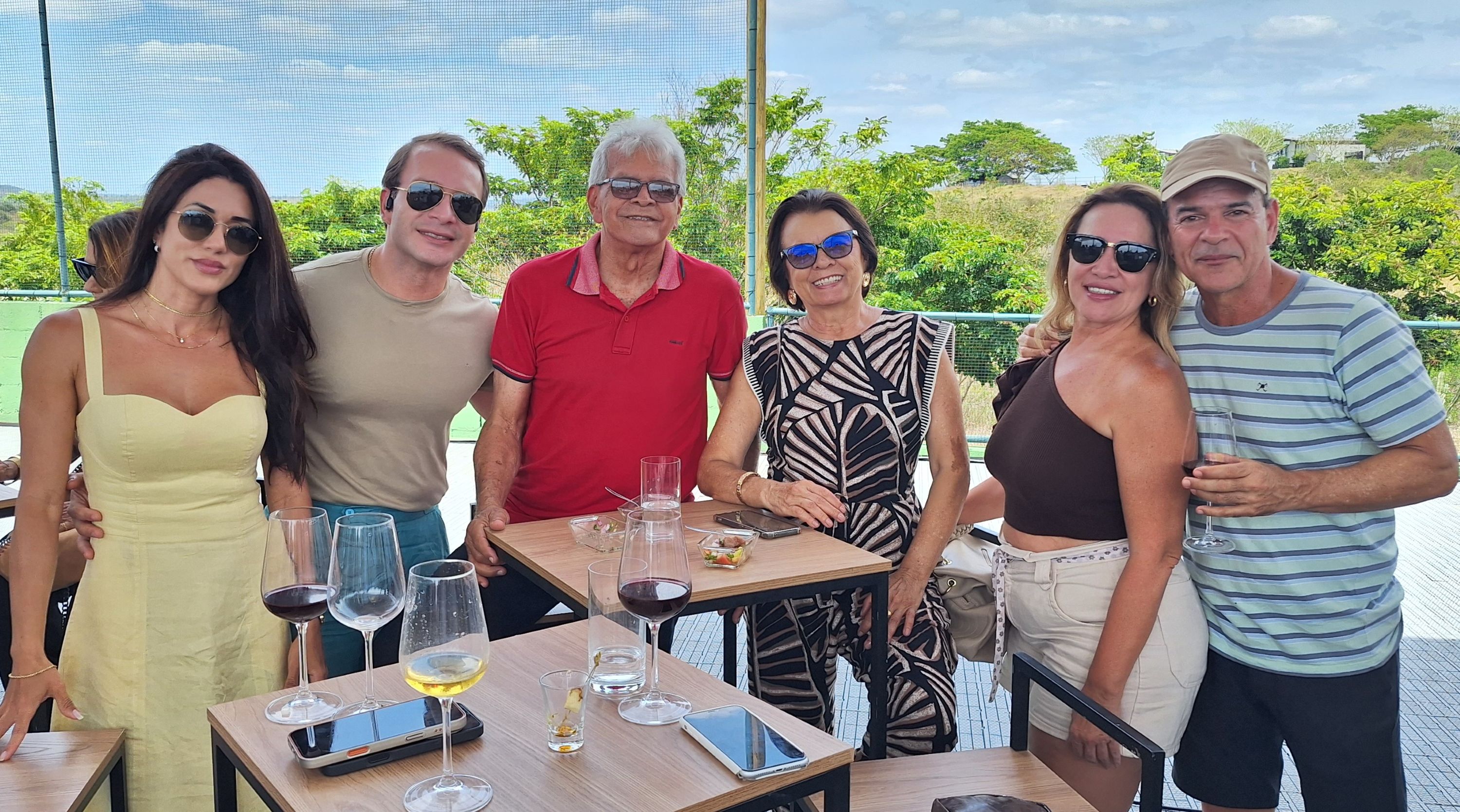 Naianne Siqueira, Leonardo Santório, Moacir Lima, Vilma Pinheiro, Belaci Fernandes e César Leal
