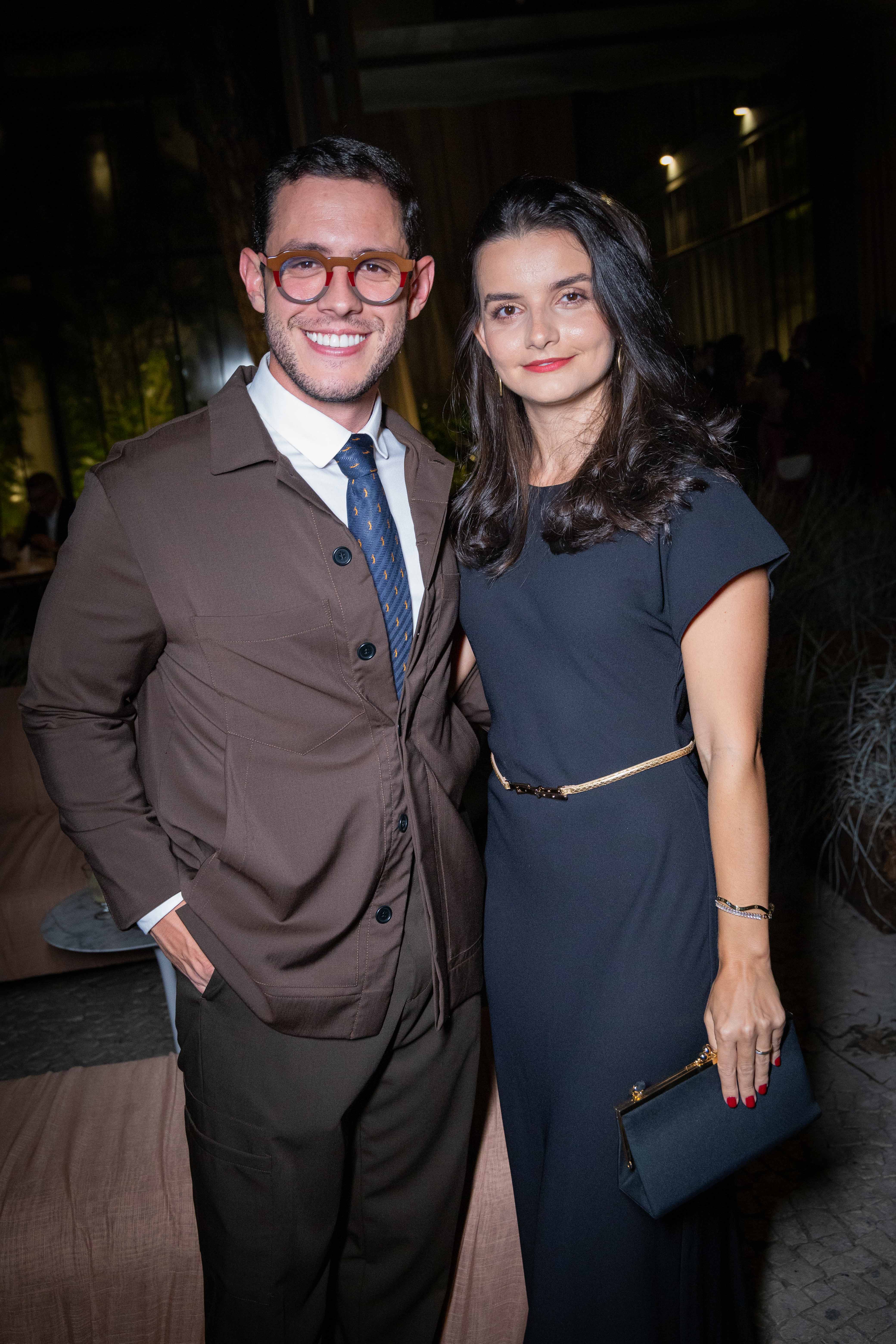 Vinicius e Carolina Rosaneli