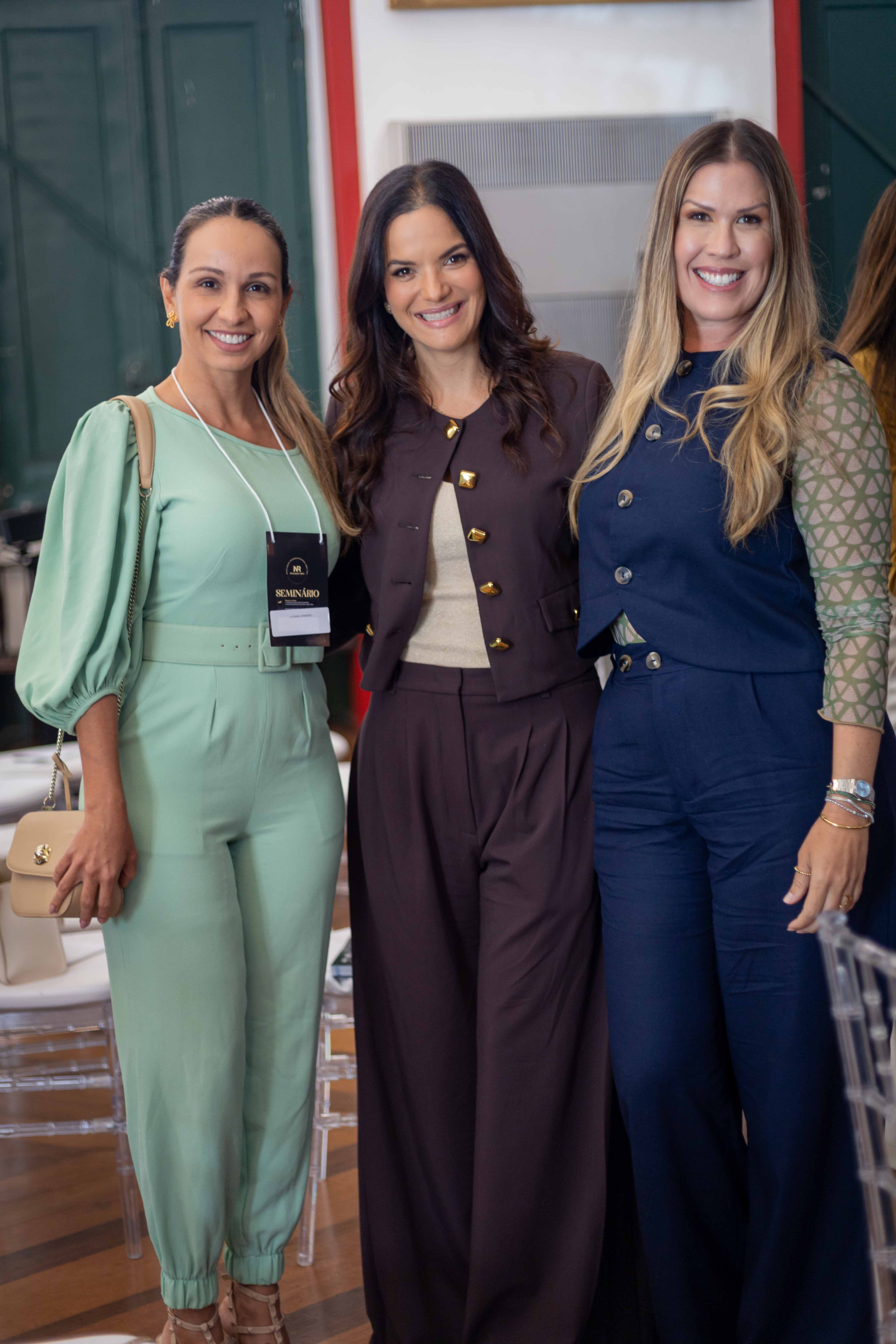 Luciana Carneiro, Roberta Broder e Andréa Claudia