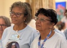 Idosos das Obras Sociais Irmã Dulce participam de visita guiada ao MUNCAB