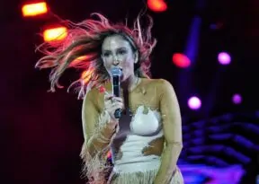 Fortal 2026: Claudia Leitte está de volta à micareta cearense