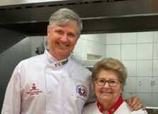 Bella Napoli celebra 63 anos resgatando memórias da cozinha italiana em Salvador