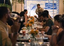 Boia estreia Noite Brasileira com música ao vivo em Salvador