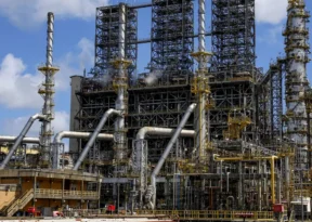 Pessimismo avança na indústria e atinge maior número de setores desde 2025, aponta CNI