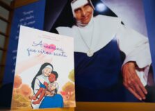 Livro infantil resgata a trajetória de Santa Dulce dos Pobres. Veja!