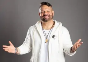 Danniel Vieira revela câncer de pele após lesão no rosto persistir por quase dois anos
