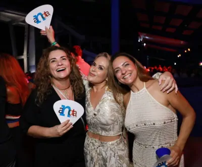 Fotos – Lounge Anota Bahia reuniu convidados no Pranchão, na Arena Fonte Nova