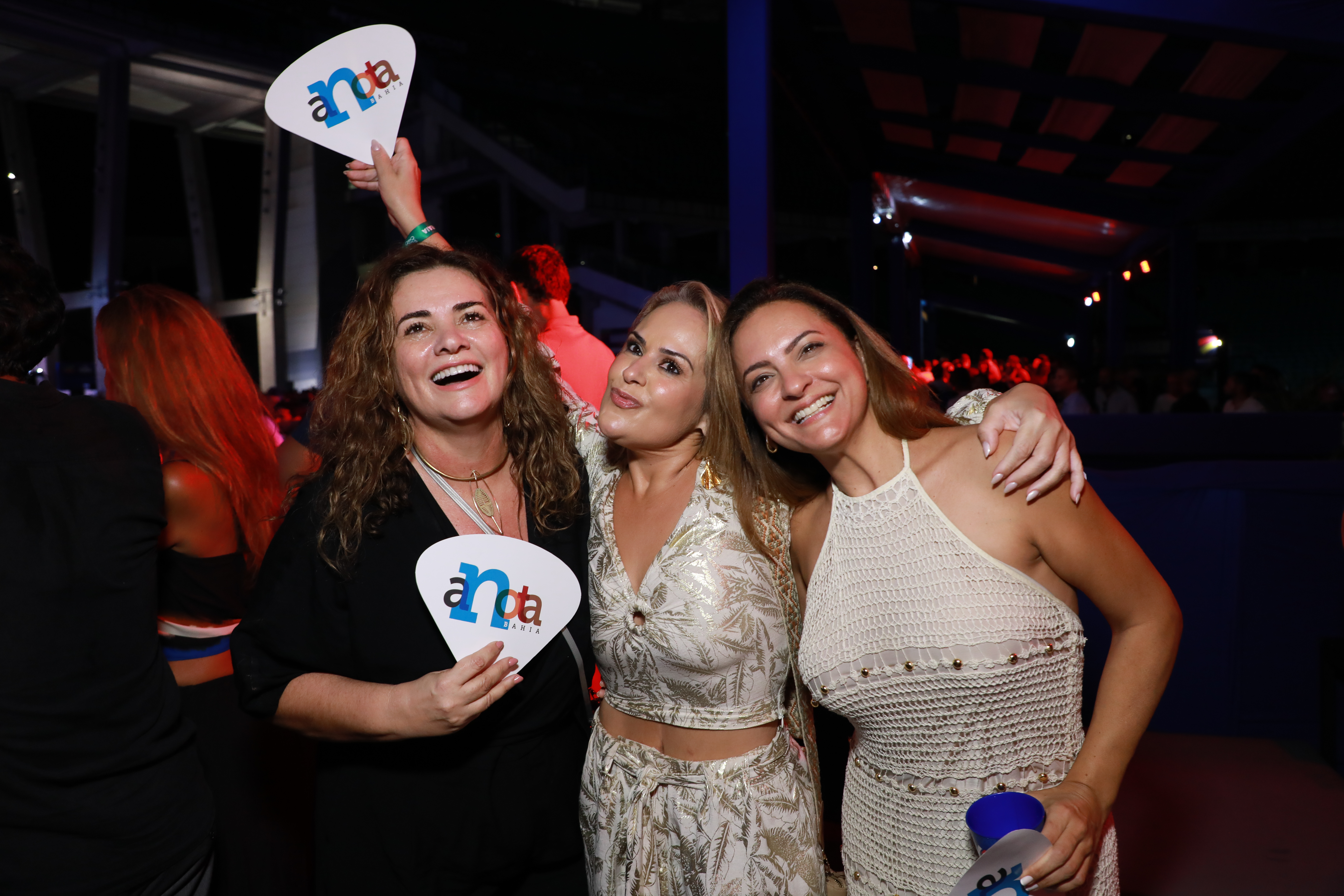 Agnaluce Moreira, Manuella Moreira e Milena Oliveira