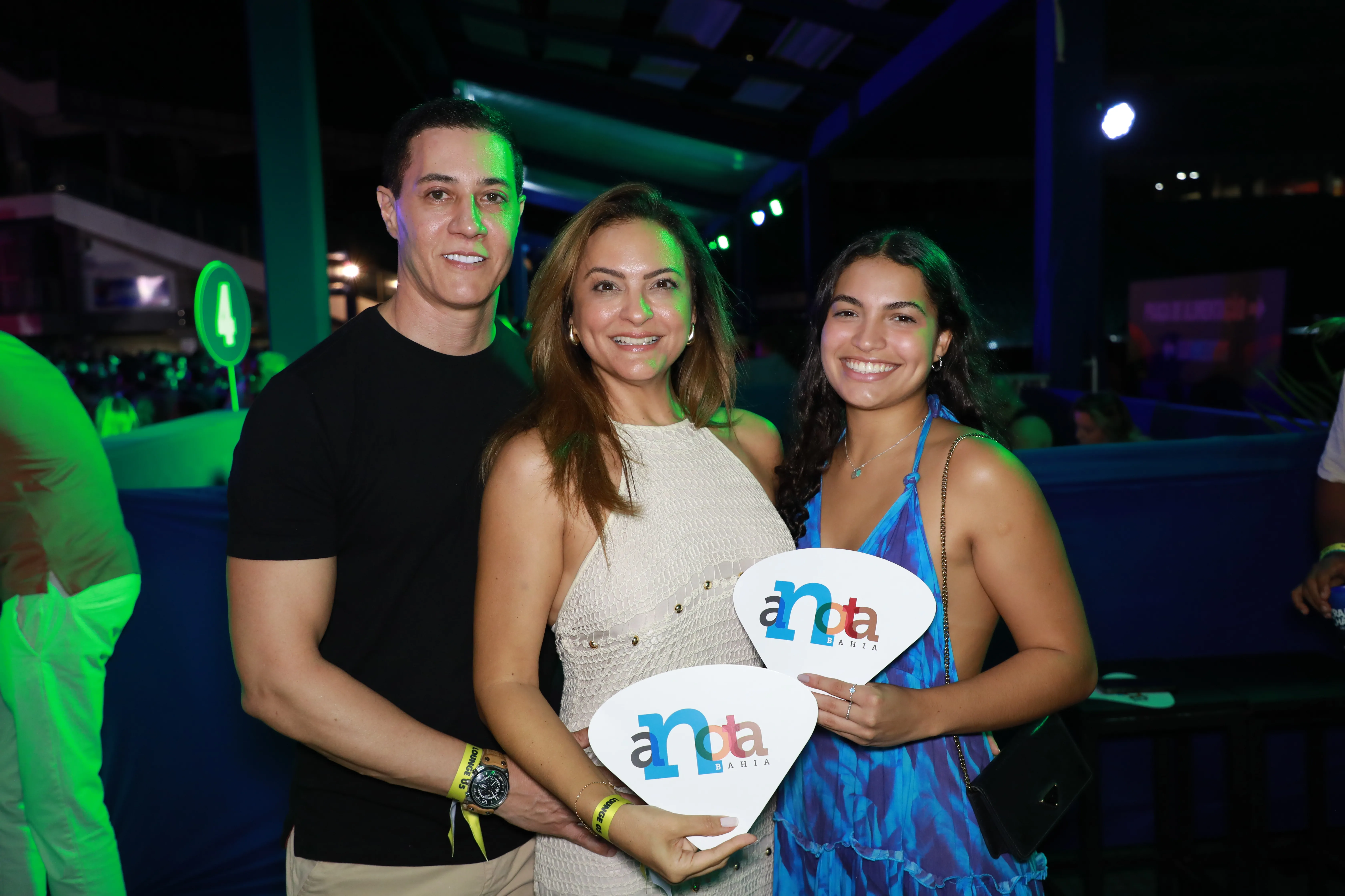 Silvio Oliveira, Milena e Malu Oliveira