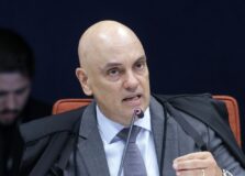 Moraes nega pedido da defesa de Bolsonaro para prisão domiciliar