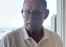 Roberto Badaró celebrou 74 anos ao lado da família em Salvador