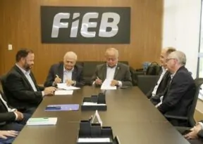 Sebrae e Fieb firmam convênio para ampliar atendimento a micro e pequenas indústrias
