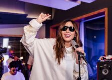 Alinne Rosa apresenta músicas inéditas em novo especial