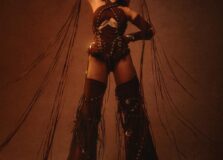 Alinne Rosa homenageia cangaceiras no carnaval de Salvador