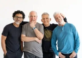 Banda Pholhas comemora mais de cinco décadas de carreira com show em Salvador